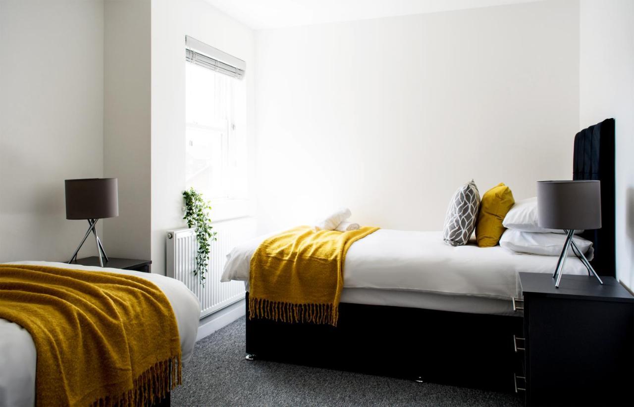 2 Bedroom Apartment Leamington Spa Hosted By Golden Key Lillington  Екстер'єр фото